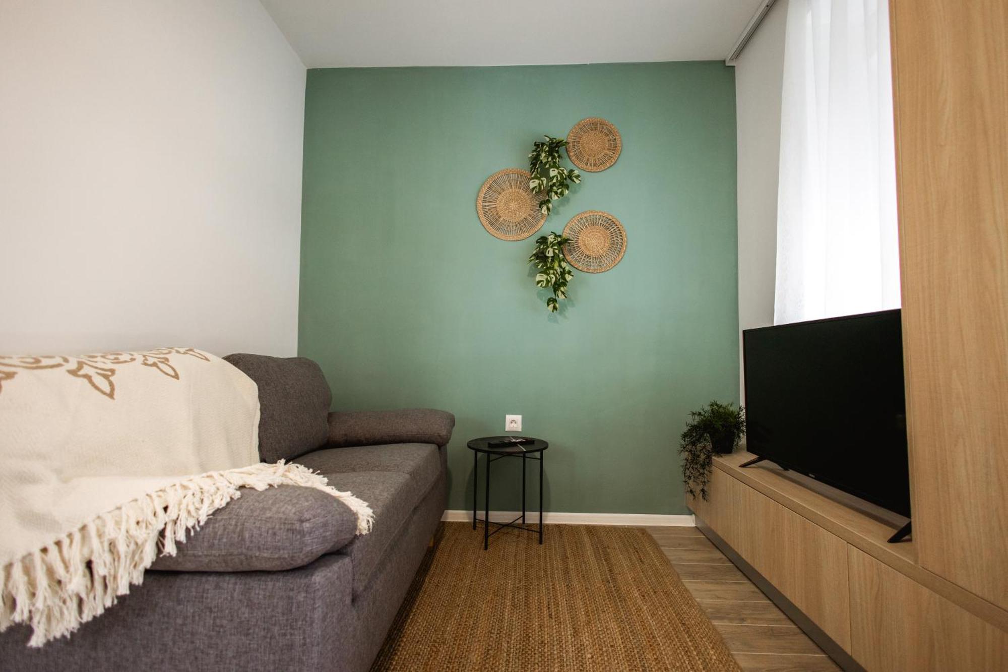 Cozy Studio Apartment In Osijek - Self Check In Extérieur photo