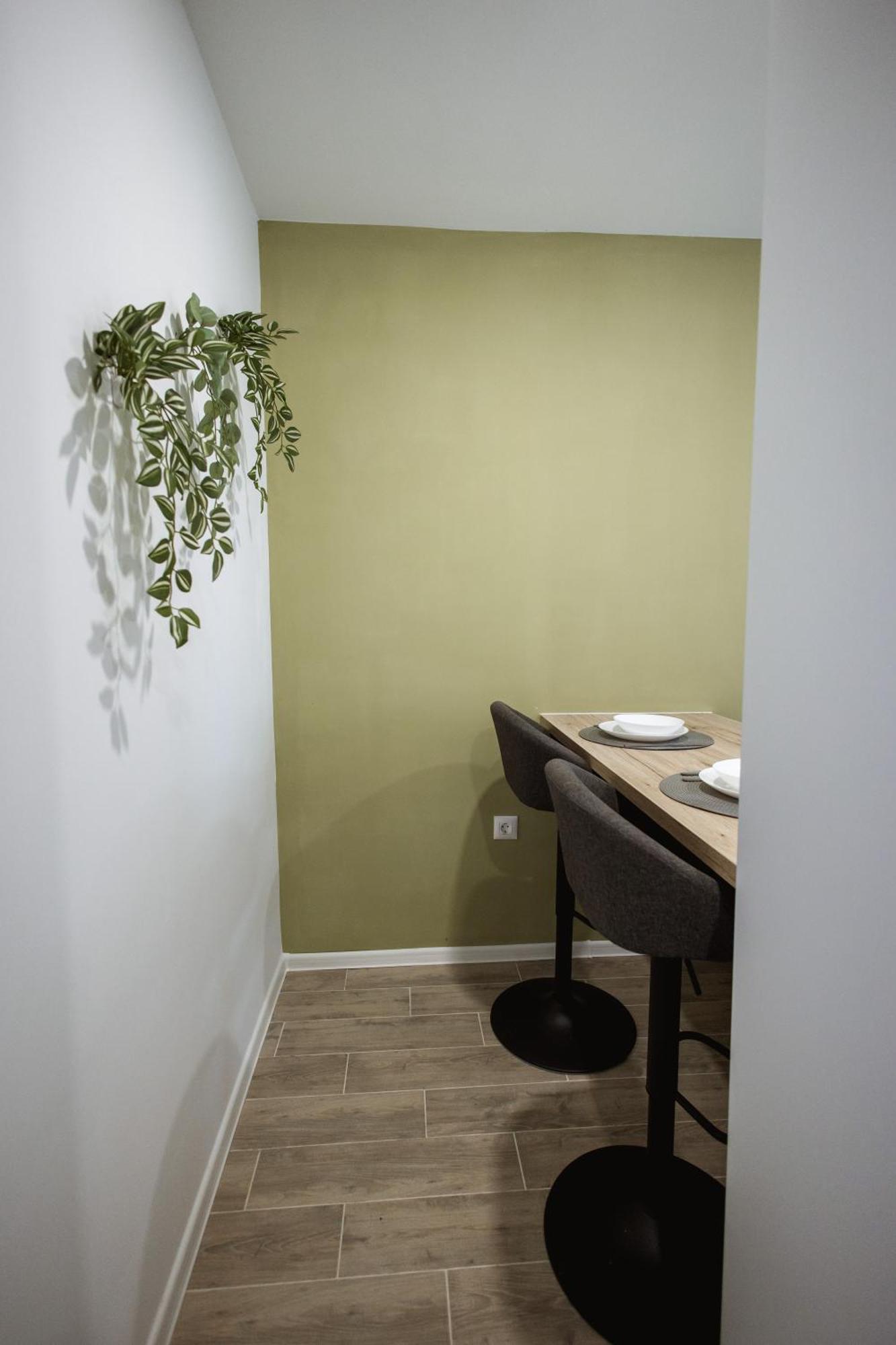 Cozy Studio Apartment In Osijek - Self Check In Extérieur photo
